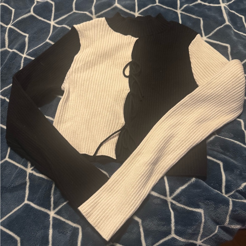 Zara cropped black/white tie front sweater